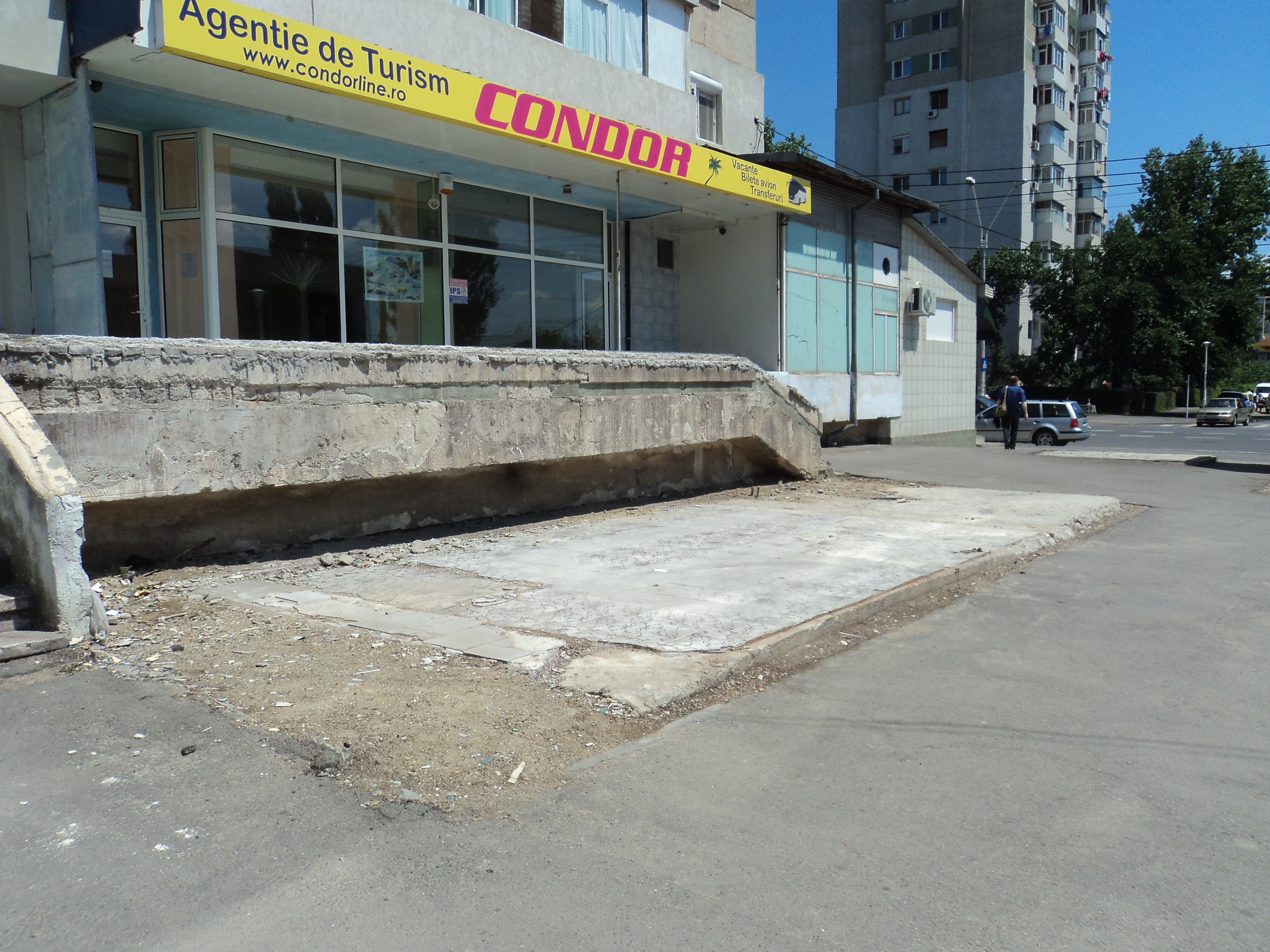 Unde se mai DEMOLEAZĂ CHIOŞCURI şi GARAJE