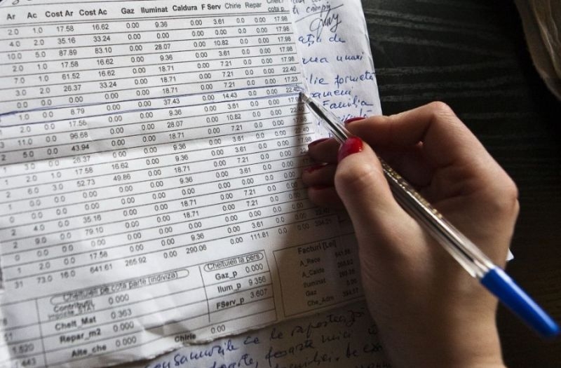 Unul din cinci gălăţeni nu-şi plăteşte întreţinerea/ Iată de ce un sfert din oraş va rămâne în frig la iarnă