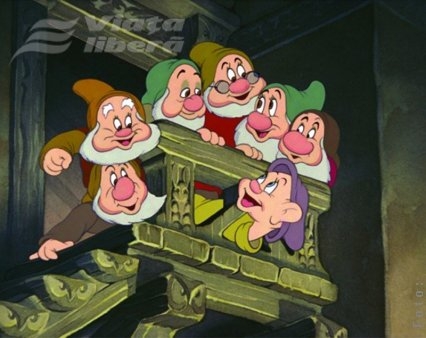 Fierul vechi şi cel şapte hoţi