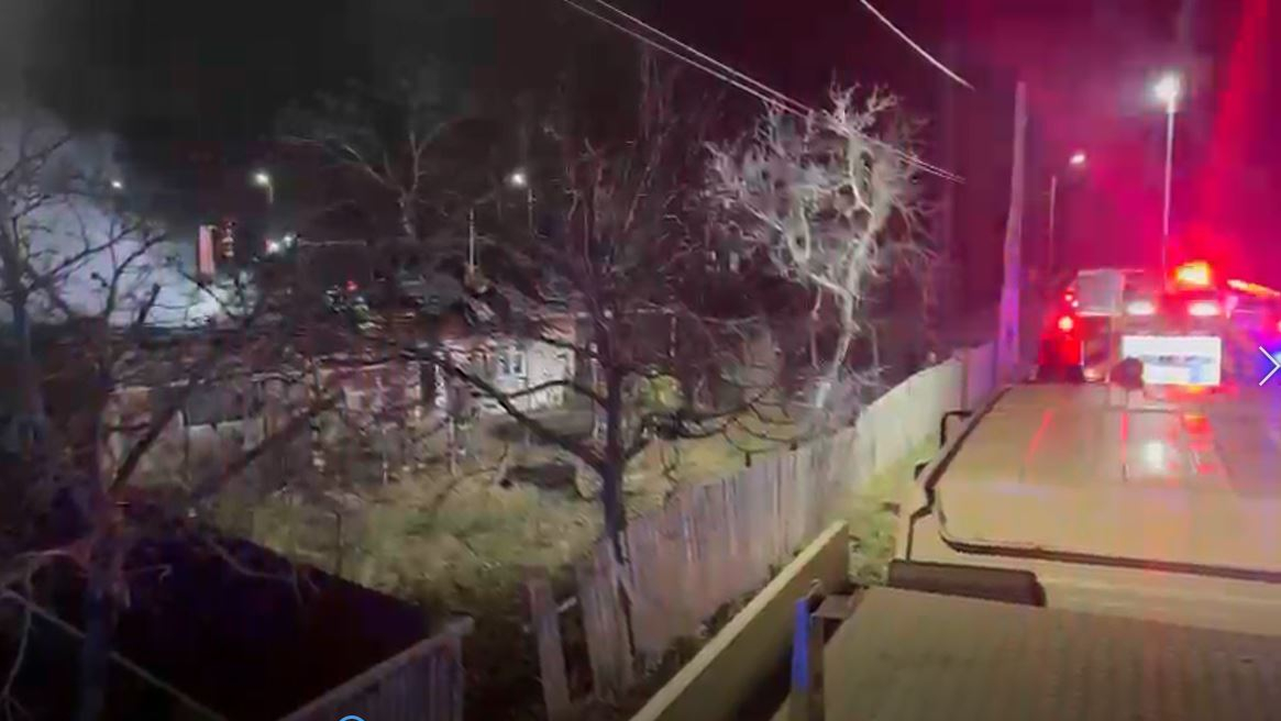 Incendiu la Munteni, noaptea trecută. Intervenție promptă a pompierilor militari gălățeni