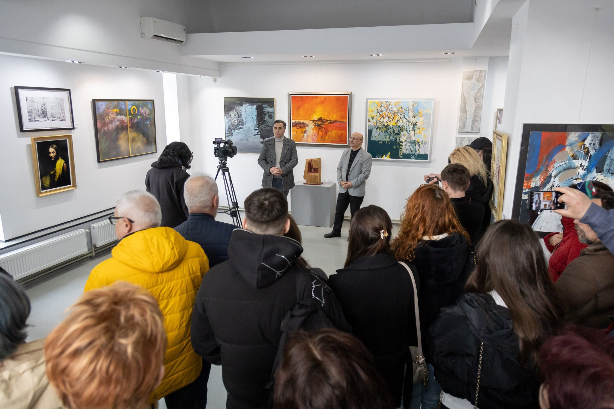 Anotimpurile artei, arta anotimpului. Cronica Salonului de primăvară al UAPR Galaţi