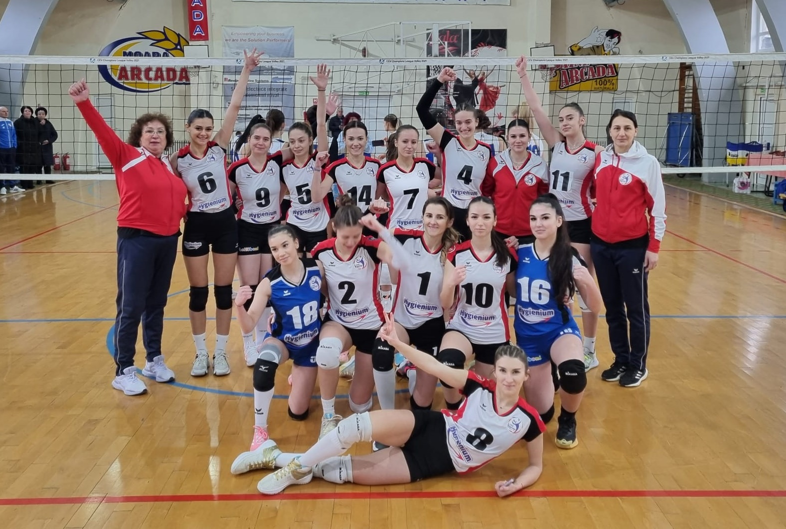 Turneu feminin de volei în Sala ”Florin Balaiș”. Din sportul gălăţean