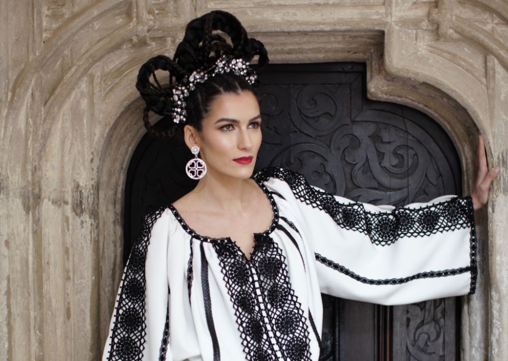 Să răsune tulnicele la Veneţia! România intră în Carnaval