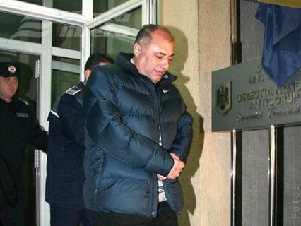 Primarul Craiovei rămâne în arest 