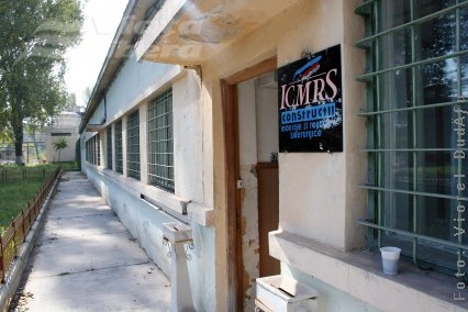 Angajaţii ICMRS nu şi-au primit salariile de aproape două luni