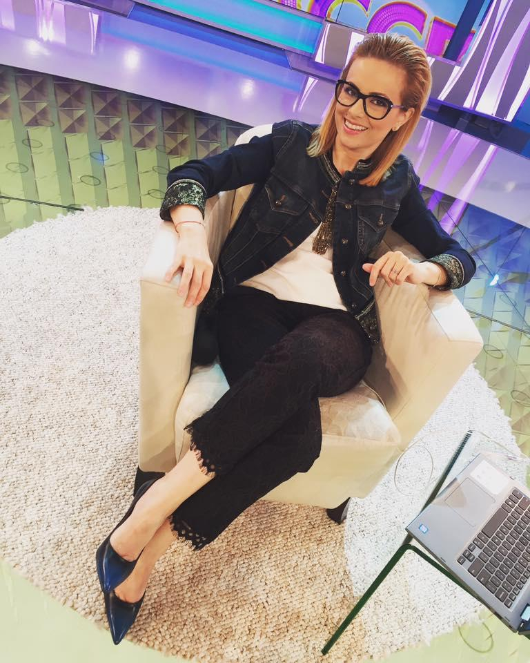 Simona Gherghe a revenit pe sticlă