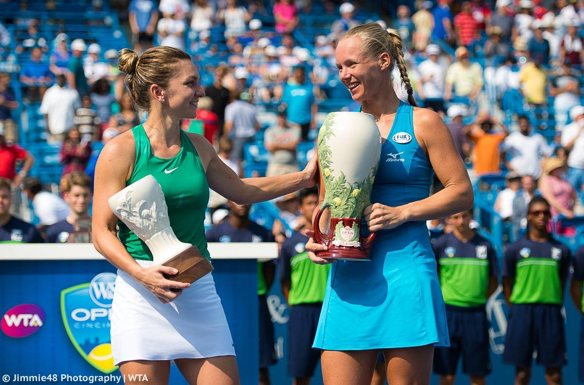 Simona Halep s-a retras de la New Haven
