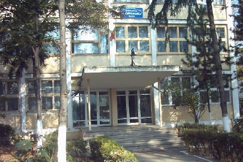 Stradă în cartierul gălăţean Ţiglina III luminată doar pe timpul zilei