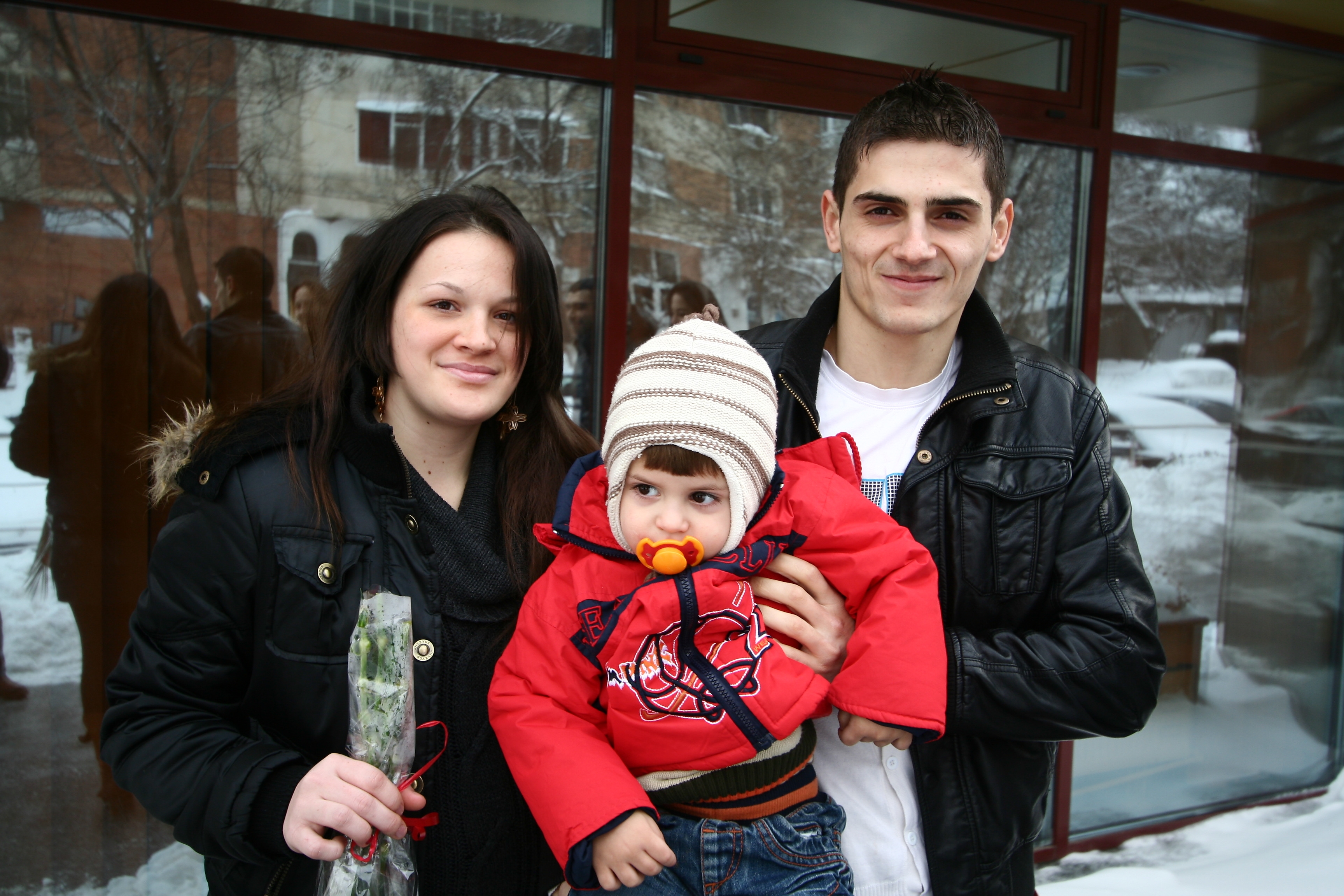 Casă de piatră! Miri de Ziua Îndrăgostiţilor