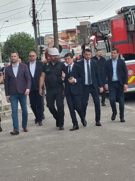 Preşedintele Nicuşor Dan este la Galaţi pentru a vizita persoanele rănite şi blocul lovit de dronă