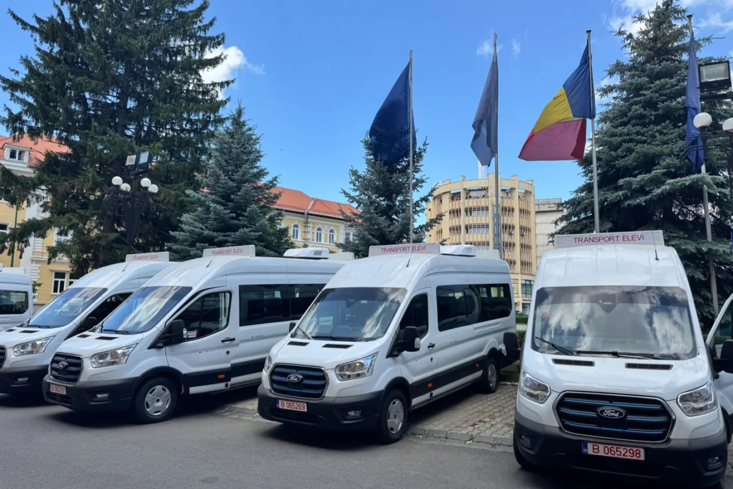 Investigație privind achiziția microbuzelor școlare cu bani din PNRR