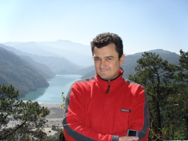 Cenaclul "Noduri şi Semne": Iulian Mardar - poeme inedite