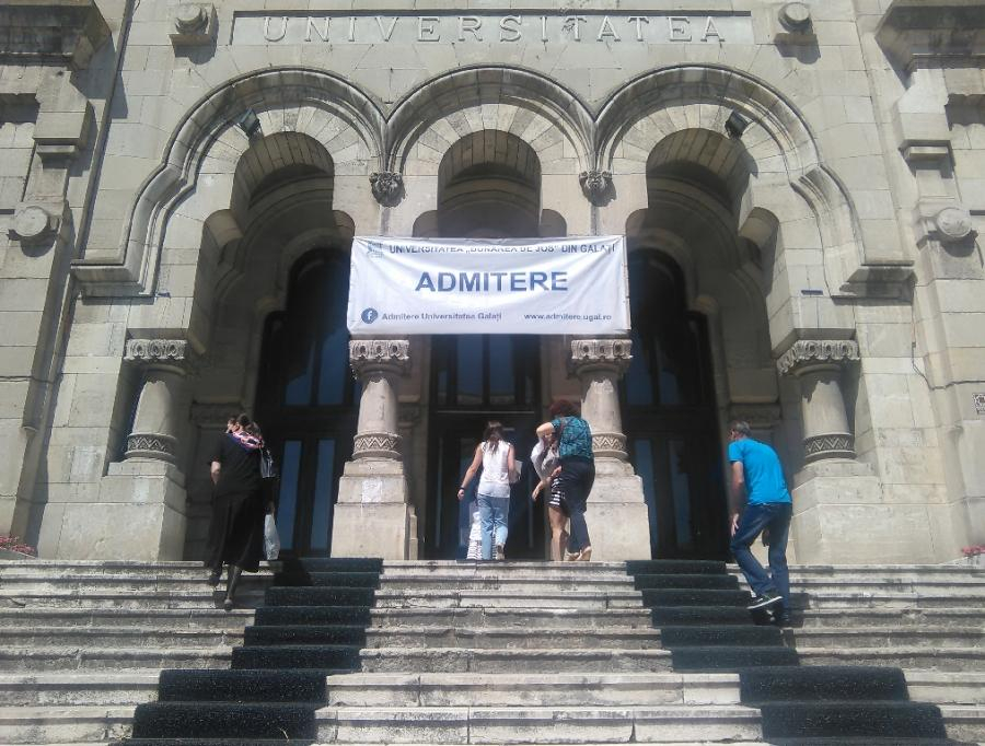 Înscrieri în două etape la UDJG