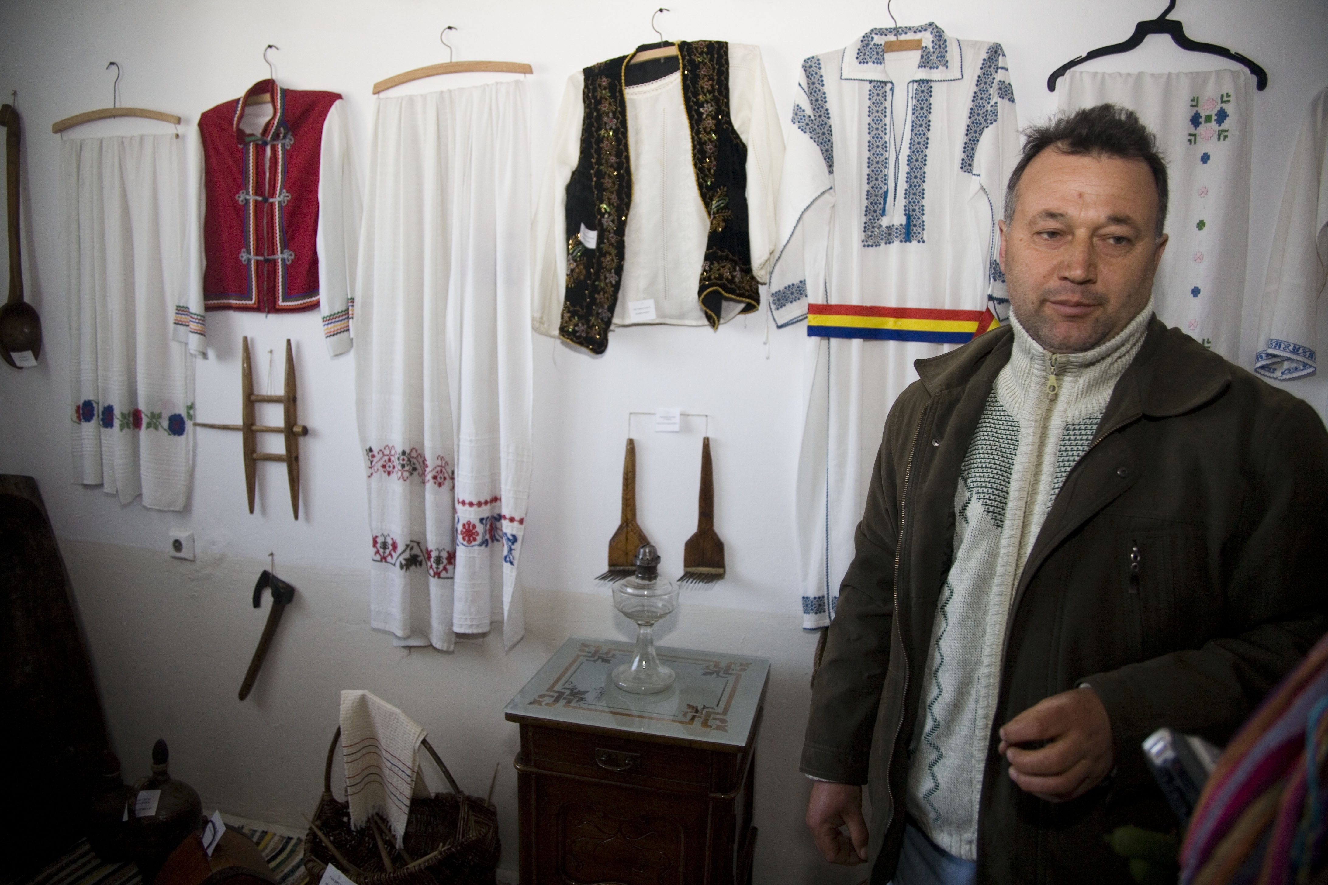 File de tradiţie şi istorie / Oancea visează la un muzeu al satului de ani de zile