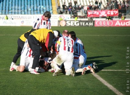 Vacanţă de lux pentru Oţelul!