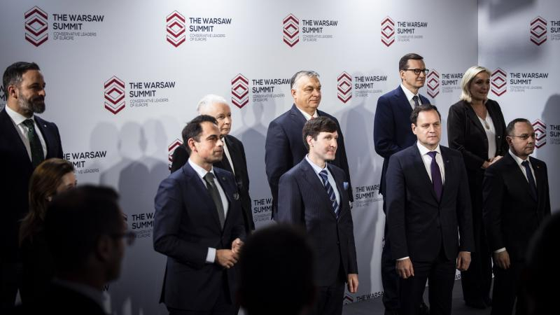 Partidele naționaliste și de extremă dreapta resping "guvernarea UE"