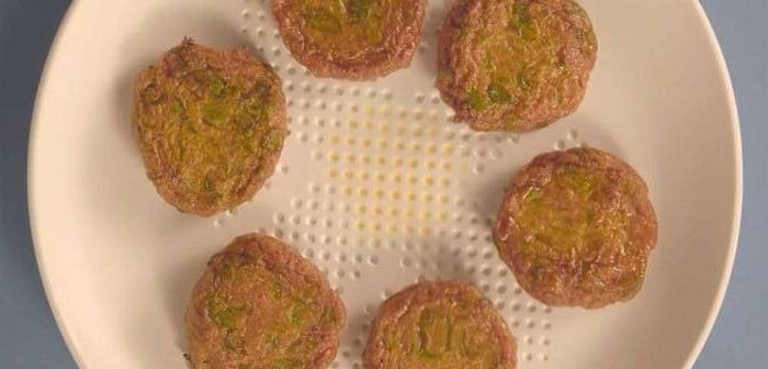 S-a INVENTAT farfuria care absoarbe grăsimi din mâncare