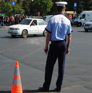 PROIECT: Pedepse mai mari pentru agresorii poliţiştilor
