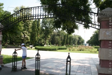 Grădina Publică înghite 2,5 milioane de euro 