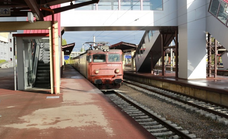 Card reîncărcabil pentru abonamente CFR