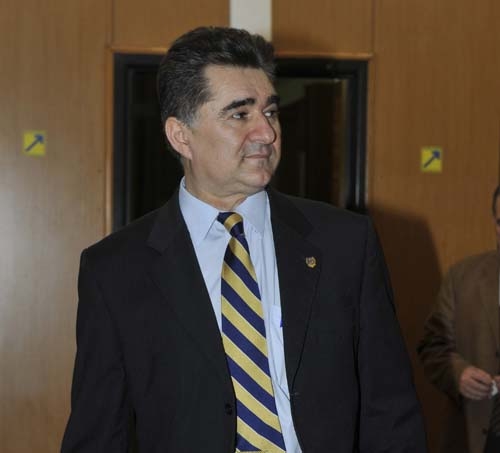 Ghişe: Parlamentul poate decide că demiterea preşedintelui se face cu majoritatea celor care au votat