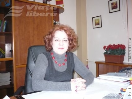 Ori la bal, ori la jurnal…  