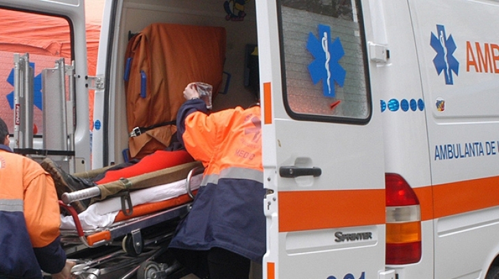 ACCIDENT PE CALEA SMÂRDAN/ Două persoane au ajuns la spital 