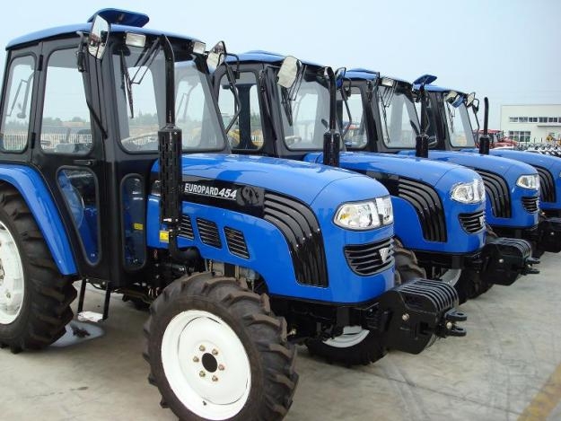 Codaşi la utilaje. Agricultura gălăţeană are nevoie de dotări 