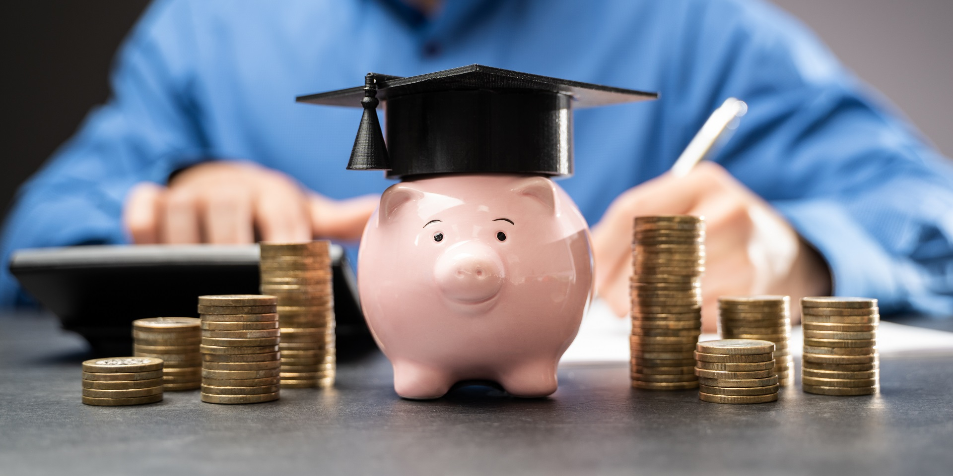 Simpozion judeţean de cultură şi educaţie financiară