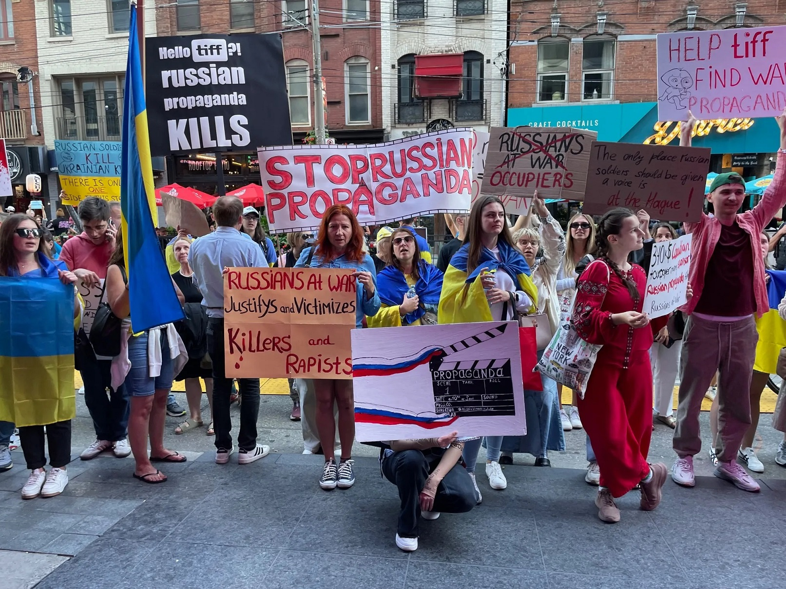 Proiecțiile unui documentar rusesc, oprite din motive de securitate