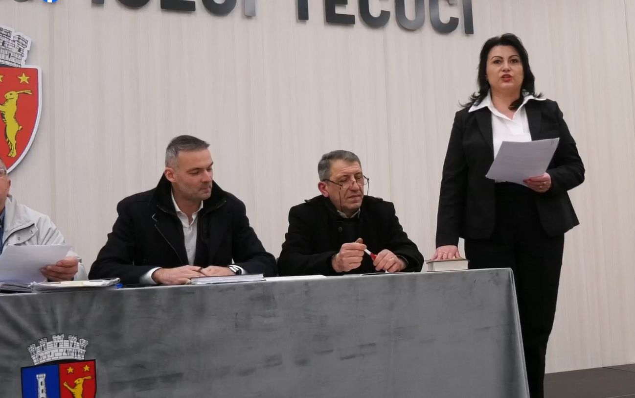 Aleasă viceprimar imediat după depunerea jurământului. Tensiuni în Consiliul Local Tecuci