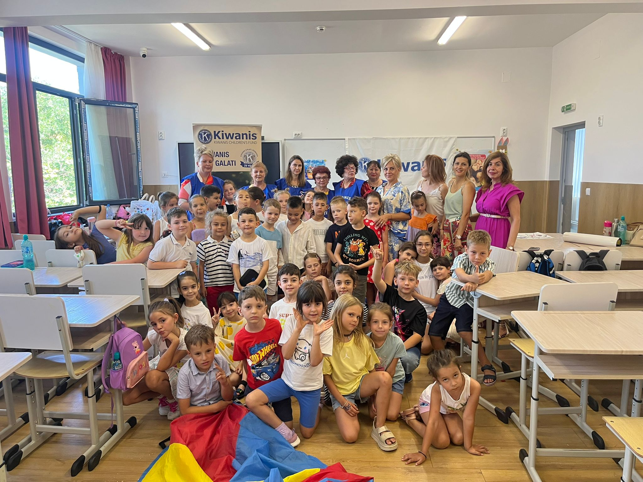 "Coşuleţul cu zâmbete", o activitate pentru sănătate marca Şcoala Nr. 28 şi Clubul Kiwanis