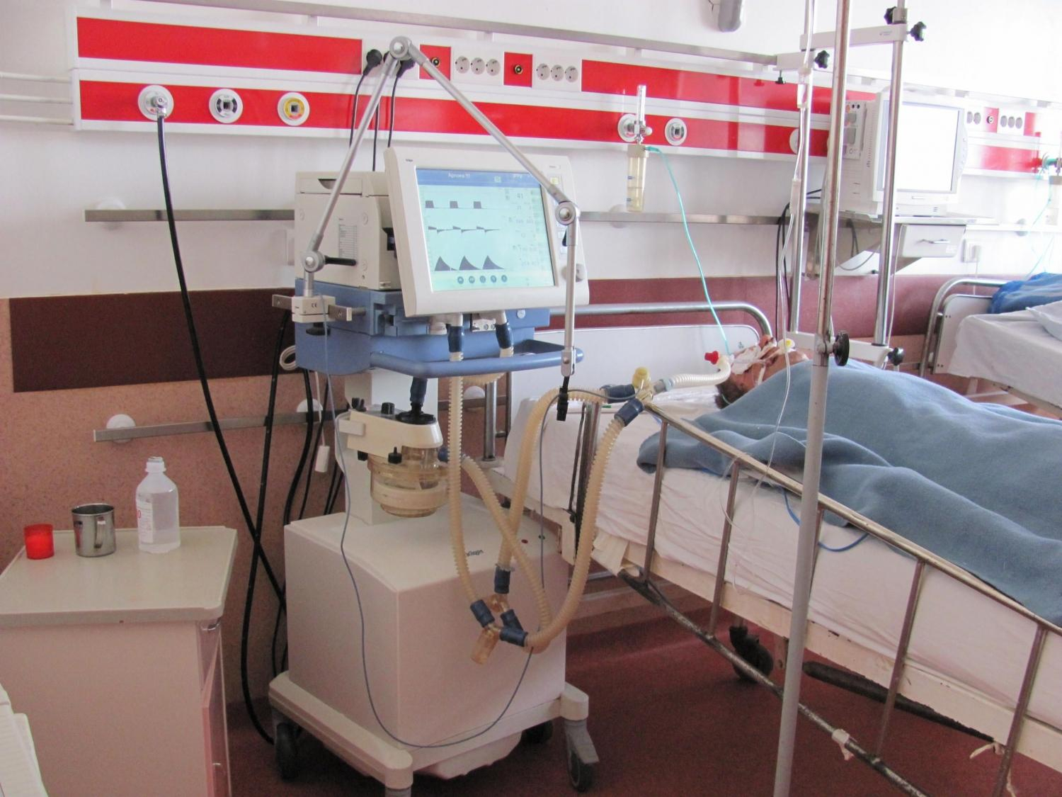 Gălăţean de 18 ani, decedat după ce s-a infectat cu Covid-19. Cea mai tânără victimă din România