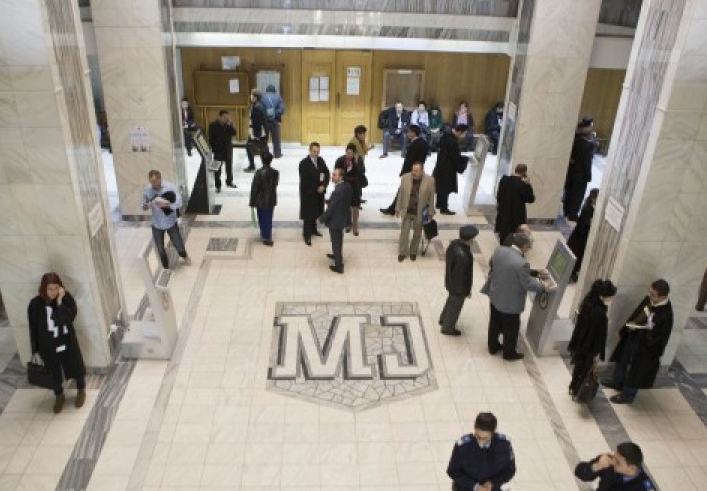 Dosarul privind EVAZIUNEA clanului Stănescu/ Se decide soarta ultimilor doi arestaţi