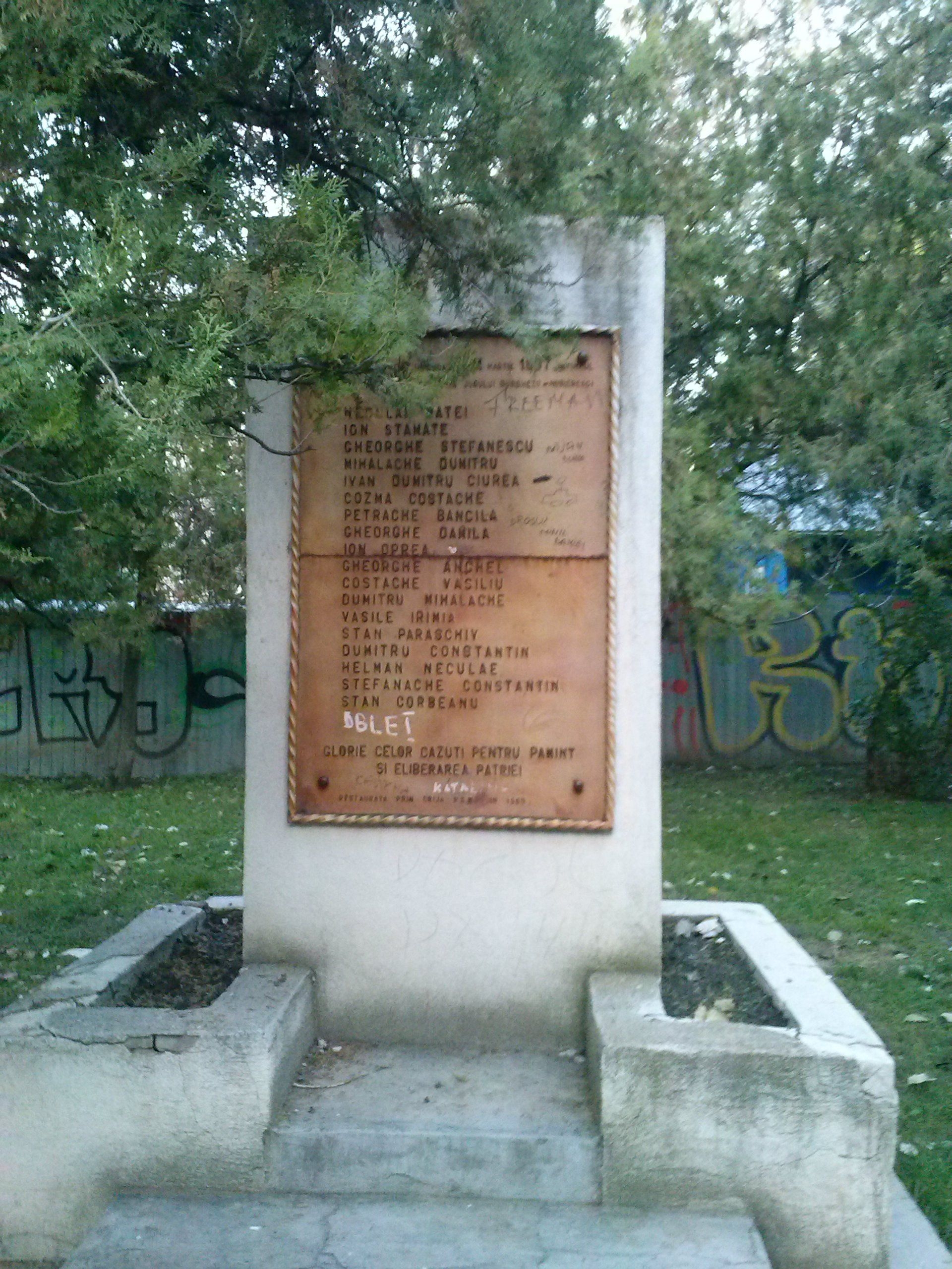 Campanie VL "Monumentele Galaţiului": Simboluri care ne stau în gât