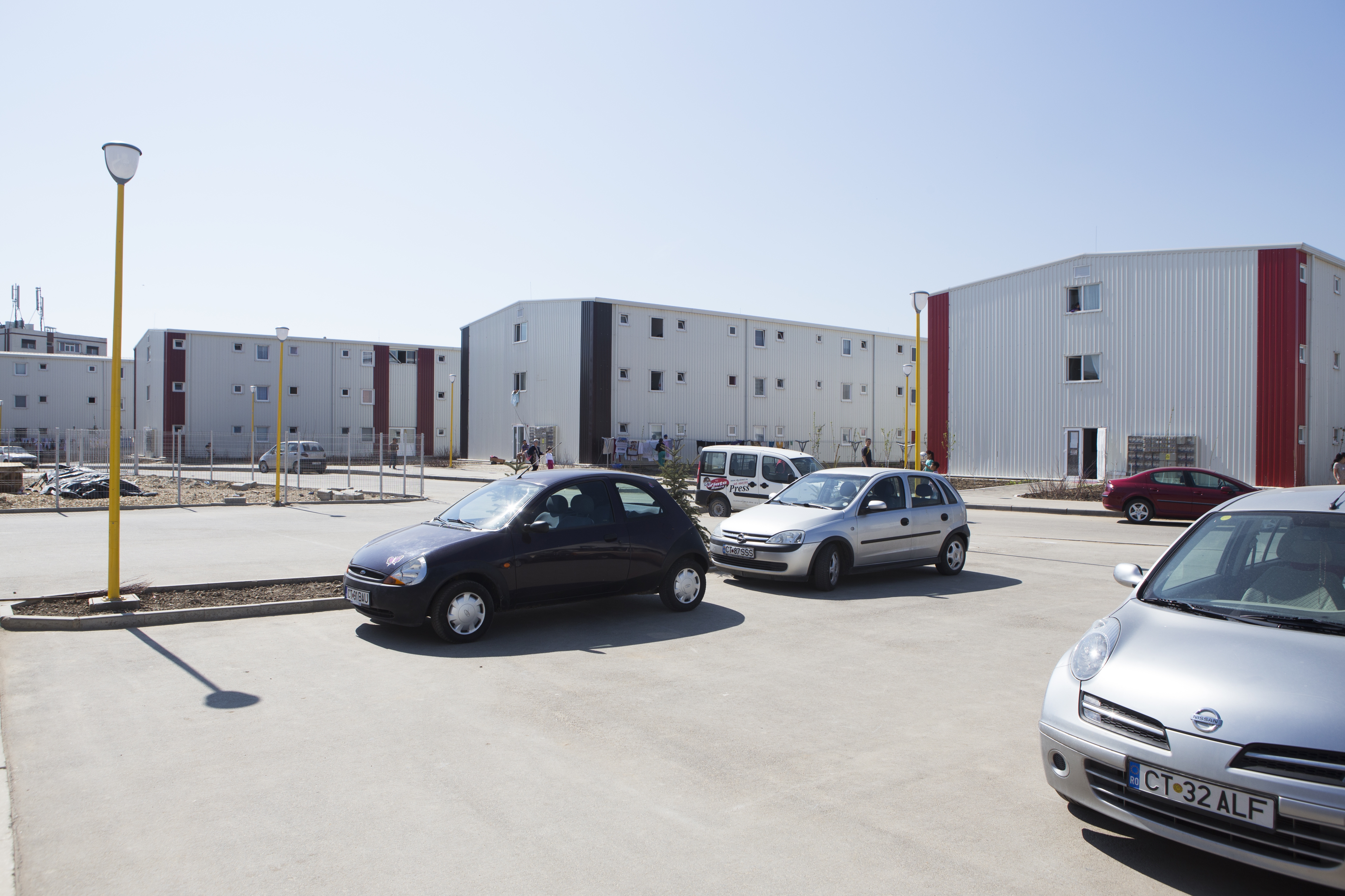 După modelul lui Radu Mazăre/ Licitaţie pentru locuinţe sociale în Micro 17