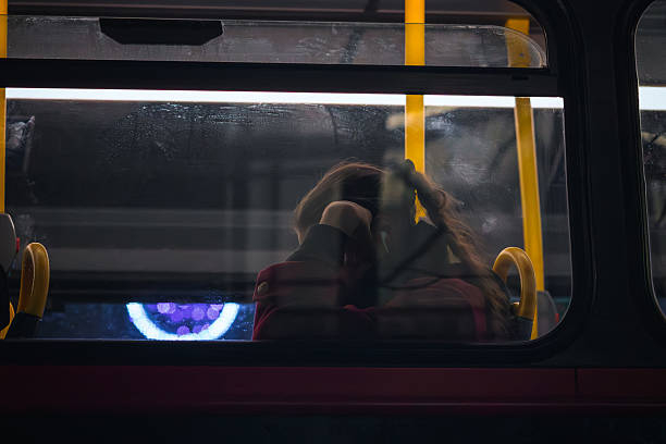 Transportul public, teren liber pentru abuz sexual?