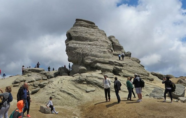 Războiul Babelor, între judeţe