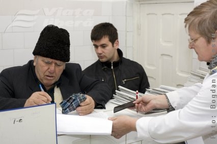 Sprijin pentru defavorizaţii sorţii  