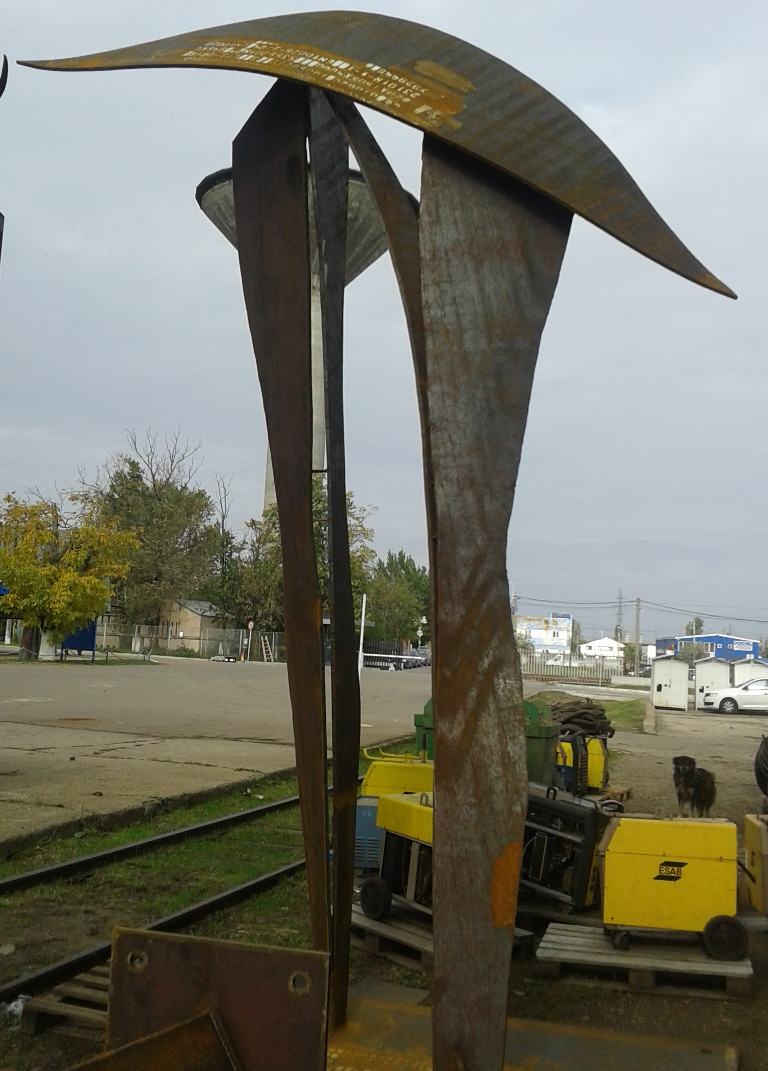 Când vor fi amplasate lucrările realizate la ultima ediţie a Taberei de sculptură în metal?