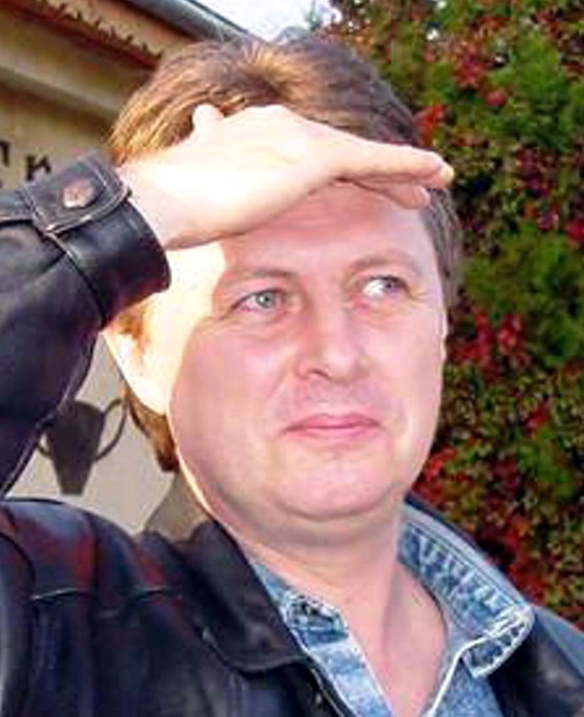 Ne-a părăsit unul dintre cei mai cunoscuţi caricaturişti români. Rămas bun, Cristian Marcu!