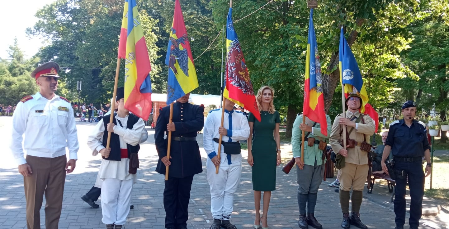 Ziua Drapelului Național, sărbătorită cu solemnitate la Galați (FOTO)