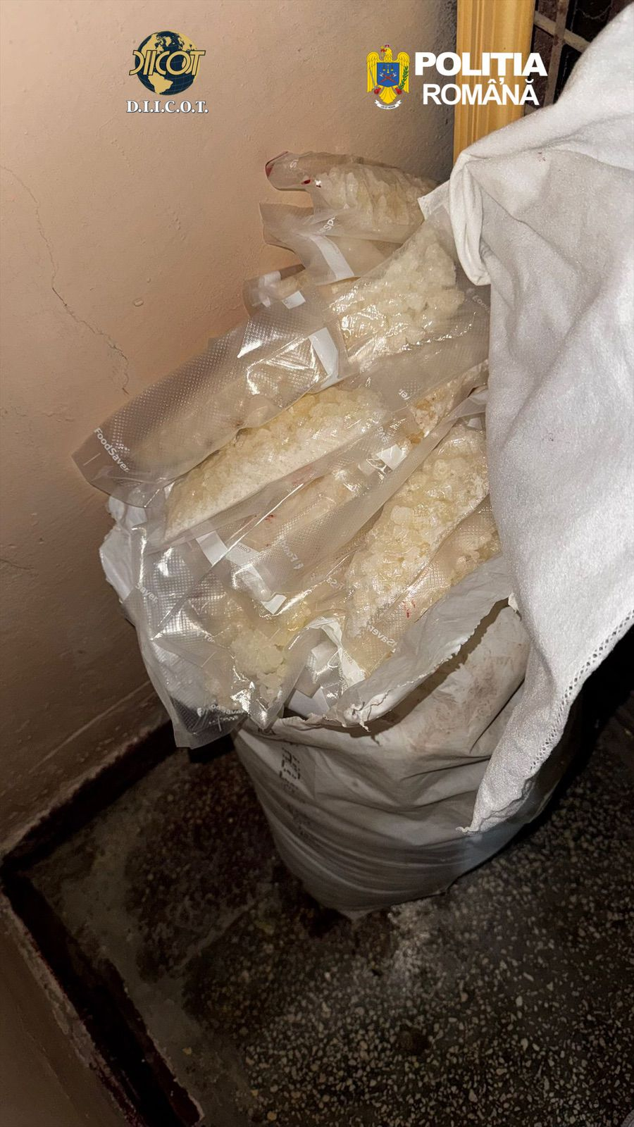 Sac de droguri capturat de la o rețea de traficanți din Galați