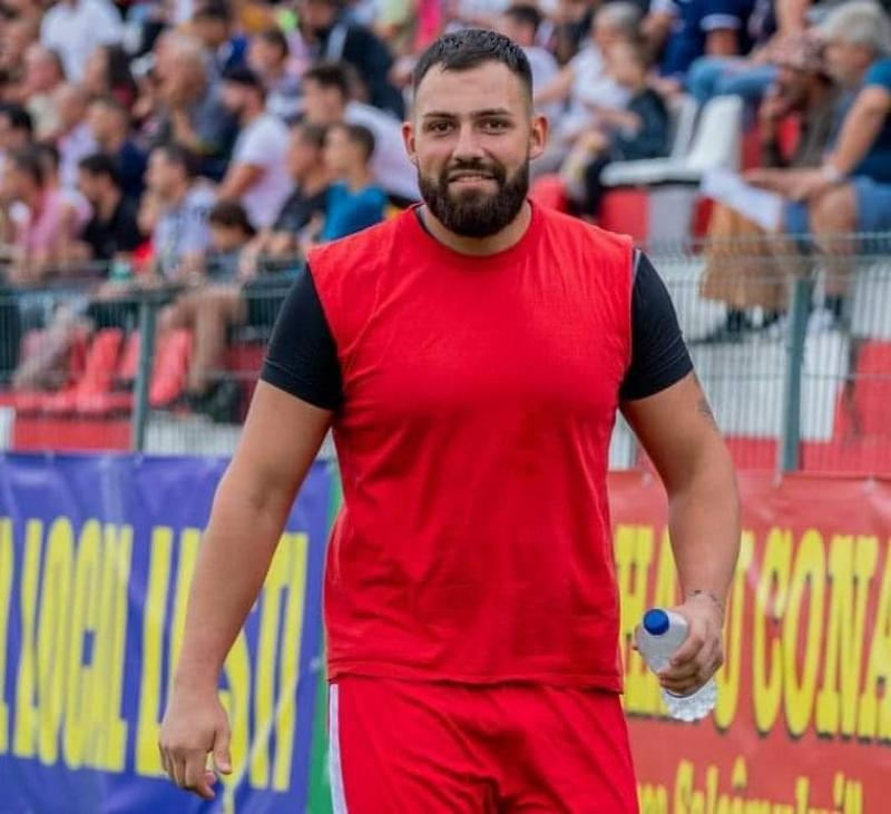 "Vom juca pentru Cosmin!"