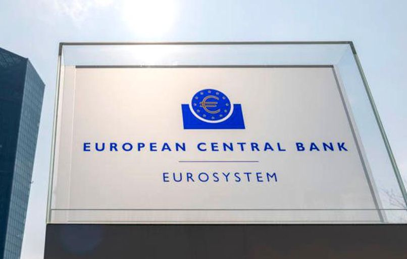 Marți, BCE a stabilit o cotație de 4,8760 lei/euro