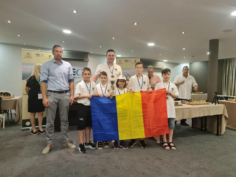 Doi sportivi gălățeni, medaliaţi cu aur și bronz