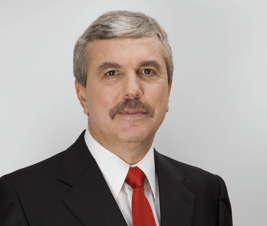 Cauza, clasată pentru mai mulţi demnitari. Dan Nica şi Adriana Ţicău scapă de acuzaţiile DNA