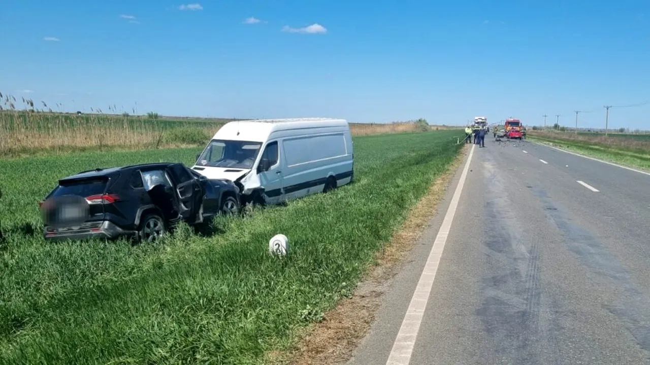 Accident cu trei mașini, în județul Brăila