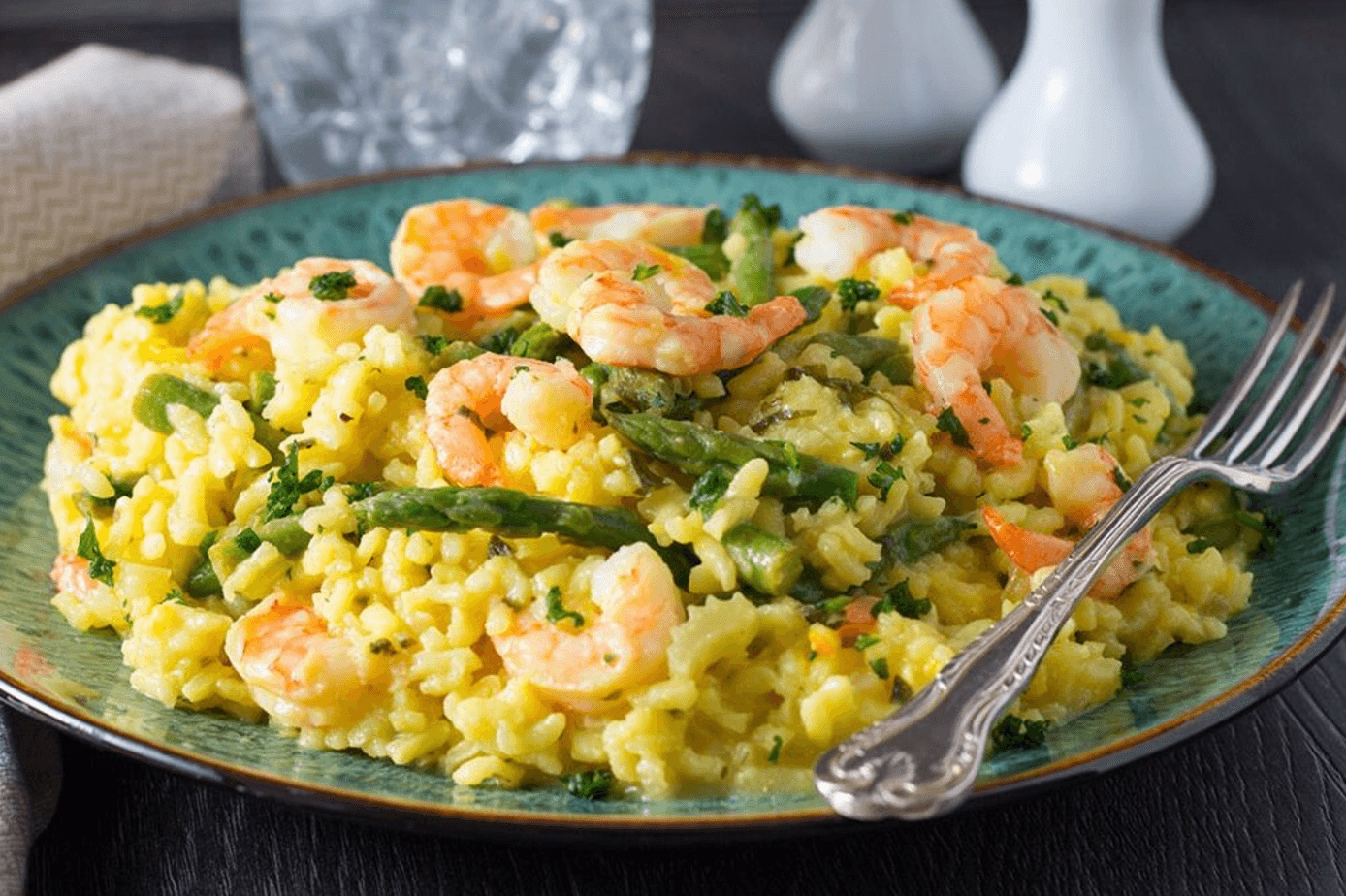 Risotto cu creveți și sparanghel, pentru un ospăț italian