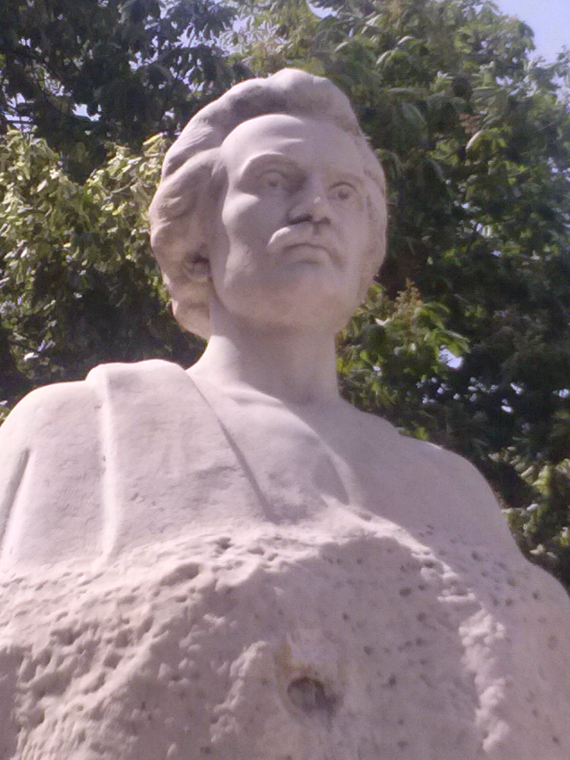 SPECTACOL închinat lui EMINESCU, în centrul Galaţiului